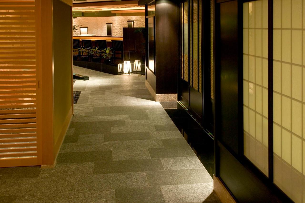 Sheraton Miyako Hotel Osaka Eksteriør billede