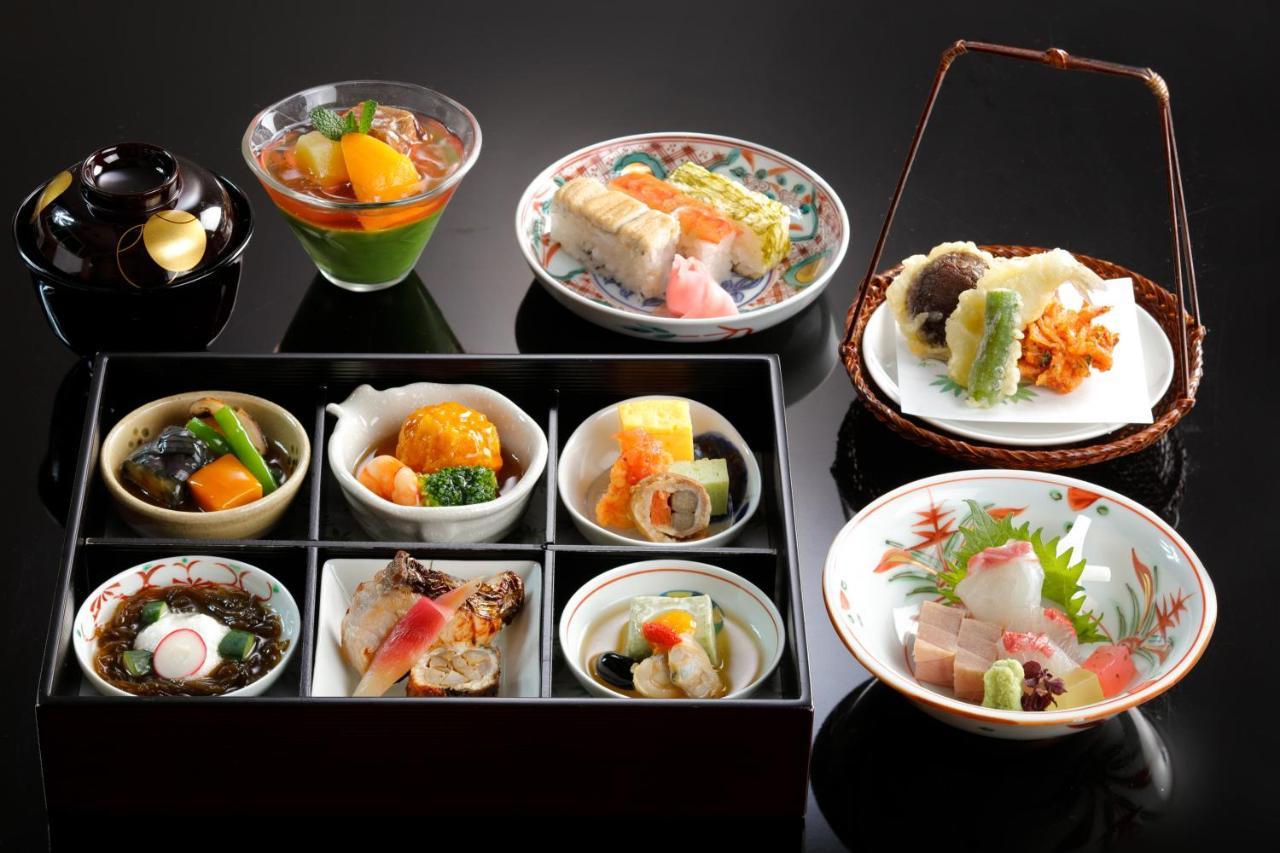 Sheraton Miyako Hotel Osaka Eksteriør billede